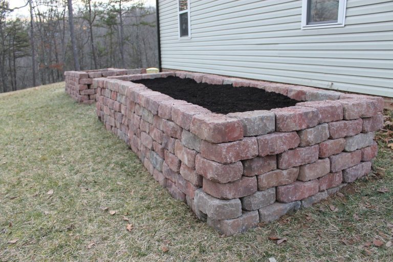 brick raised garden bed without mortar